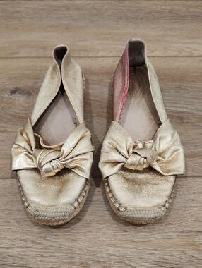 Witchery Metallic Gold Bow Espadrille Flats Shoes Size 39